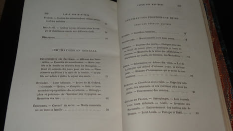 HISTOIRE DES INHUMATIONS CHEZ LES PEUPLES ANCIENS ET MODERNES. FAVROT Docteur