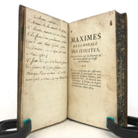 Maximes de la morale des Jésuites, prouvées par les extraits de leurs livres déposés au greffe du Parlement, [Suivi de :] Secreta Monita, ou advis secrets de la Société de Jésus, [Suivi de :] La France au Parlement, [Suivi de :] Juste idée que l’on doit se former des Jésuites, et de leur vrai caractère.