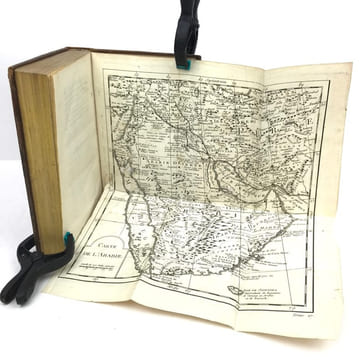 Abrégé de l’histoire générale des voyages, Contenant Ce qu’il y a de plus remarquable, de plus utile & de mieux avéré dans les Pays où les Voyageurs ...