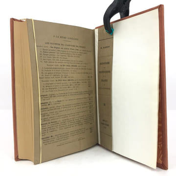 Dictionnaire des institutions de la France aux XVIIe et XVIIIe siècles.. MARION (Marcel)