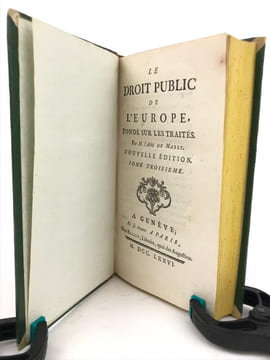 Le Droit public de l’Europe, fondé sur les traités.. BONNOT DE MABLY (Gabriel)