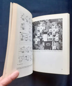 Apollon dans la démocratie - La nouvelle architecture et le Bauhaus -
