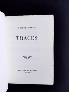 Traces.