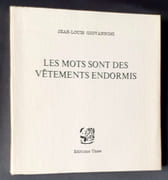 Les mots sont des vêtements endormis.  par GIOVANNONI (Jean-Louis). - Image 1