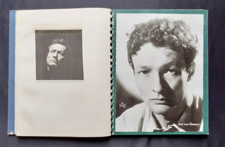 Album de photos, cartes, dessins, coupures de presse par un amateur -