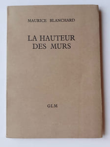 La hauteur des murs.