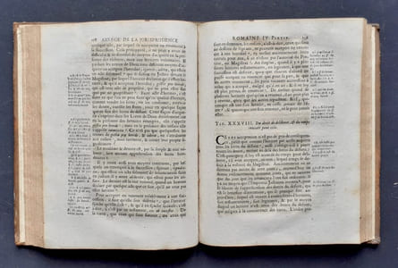 Abrégé de la jurisprudence romaine, divisé en sept parties, à l'imitation des Pandectes de Justinien. Avec son rapport à ce qui est de notre usage. Revu, corrigé & augmenté des articles des titres, pour plus grande facilité du lecteur. 