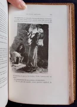 Notre-Dame de Paris. . HUGO (Victor).