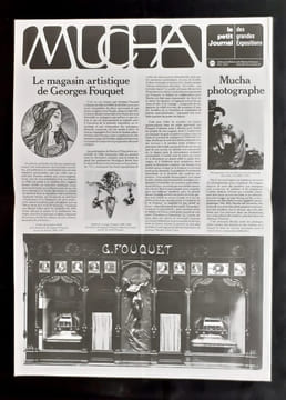 Carton d’invitation au vernissage du 6 février 1980 + Le Petit journal de l'exposition de Mucha (1860-1939). Peintures, illustrations, affiches, arts ...