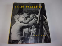 ART ET EDUCATION. Recueil d'essais