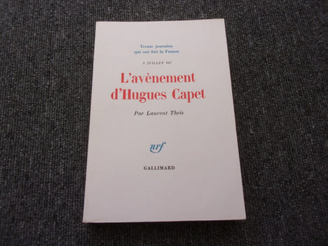 L'AVENEMENT D'HUGUES CAPET. 3 juillet 987. THEIS Laurent