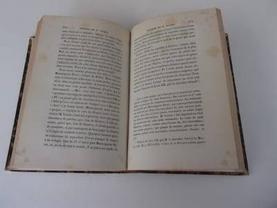 HISTOIRE DE M. VUARIN et du retablissement du catholicisme a Geneve. Complet en 2 tomes