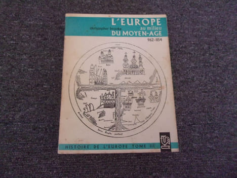 L'EUROPE AU MILIEU DU MOYEN AGE 962 1154. BROOKE Christopher