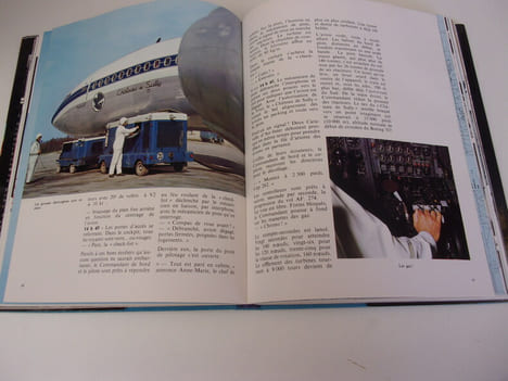 SUR LES TRACES DE PHILEAS FOGG 50 ans d'aviation commerciale française. SIMI Frédéric