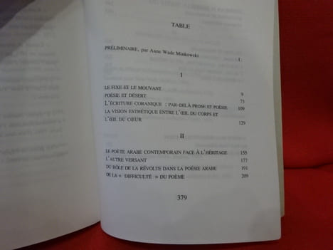 La prière et l'épée (essais sur la culture arabe). . [LITTERATURE] - ADONIS