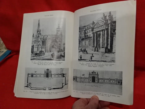 La construction du palais des états de Bourgogne et de la place royale à Dijon (1674-1725). . [HISTOIRE] - BEAUVALOT (Yves)
