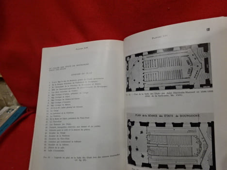 La construction du palais des états de Bourgogne et de la place royale à Dijon (1674-1725). . [HISTOIRE] - BEAUVALOT (Yves)