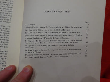 Neuf études sur le théâtre médiéval. . [LITTERATURE] - AEBISCHER (Paul)