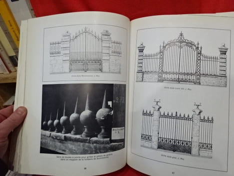 L'âge de la fonte. Un art, une industrie 1800-1914. Suivi d'un dictionnaire des artistes. . [ART] - RENARD (Jean-Claude)