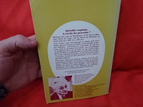 Le grand livre des proverbes et dictons de Lorraine et du Bassigny. . [LORRAIN] - VARTIER (Jean)