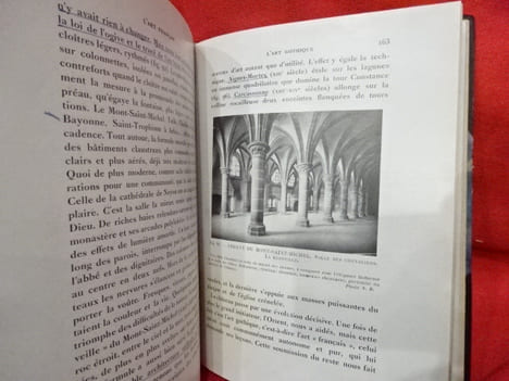 L'art français. Moyen-âge, origines-Art roman-Art gothique du XIIIèmesiècle. . [ART] - SCHNEIDER (René)