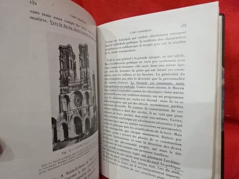 L'art français. Moyen-âge, origines-Art roman-Art gothique du XIIIèmesiècle. . [ART] - SCHNEIDER (René)
