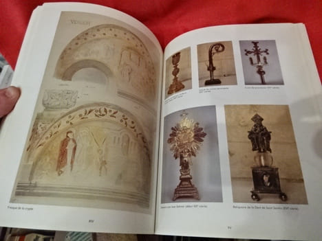 Les trésors d'un millénaire. Dixsiècle d'art autour de la cathédrale. 990-1990 Millénaire de la cathédrale de Verdun. . [LORRAIN] - ASSOCIATION ...