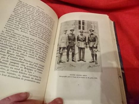 Mémoires pour servir à l'histoire de la guerre (1914-1918). . [HISTOIRE] - FOCH (Maréchal)