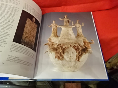 La Pouille, tourisme, histoire, art, folklore. . [ART] - MOLA (Stefania)