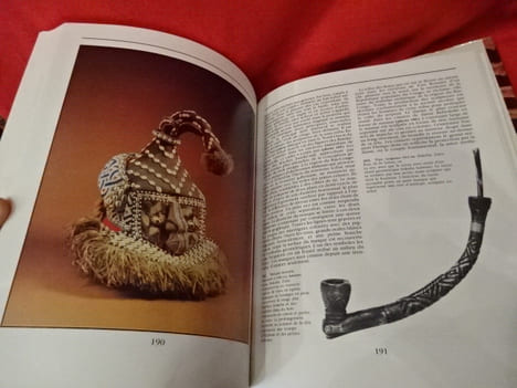 Rites et coutumes dans l'art africain. . [ART] - HEROLD (Erich)