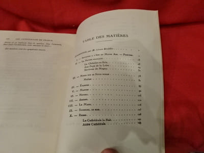 Les cathédrales de France.