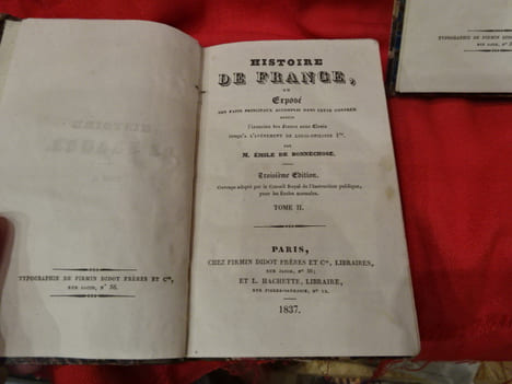 Histoire de France ou exposé des faits principaux accomplis dans cette contrée depuis l'invasion des francs sous Clovis jusqu'à l'avènement de ...
