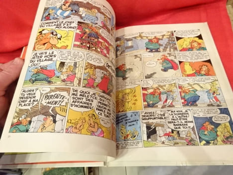 Le cadeau de César. . [BANDE DESSINEE] - GOSCINNY (René), UDERZO (Albert)