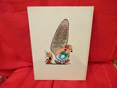 Le cadeau de César. 
