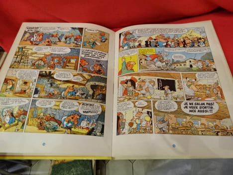 Le combat des chefs. . [BANDE DESSINEE] - GOSCINNY (René), UDERZO (Albert)