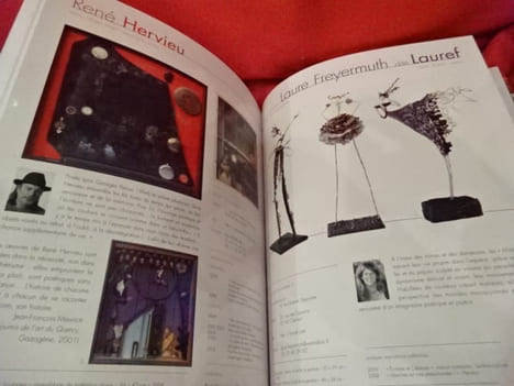 La bible de l'art singulier, inclassable & insolite. . [ART] - COLLECTIF