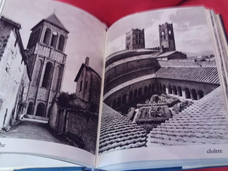 Glossaire de termes techniques à l'usage des lecteurs de «la Nuit des temps». . [ART] - VOGÜÉ (Melchior de), NEUFVILLE (Jean)