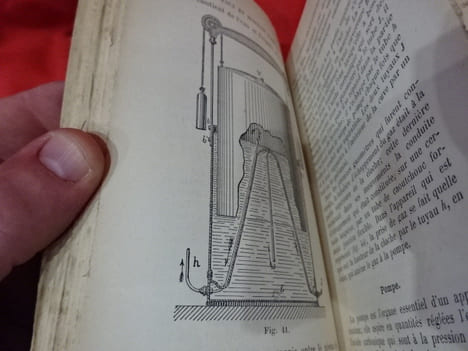 Nouveau manuel complet du fabricant d'eaux et boissons gazeuses. . [TECHNIQUE] - GASQUET (L.), JARRE (E.)