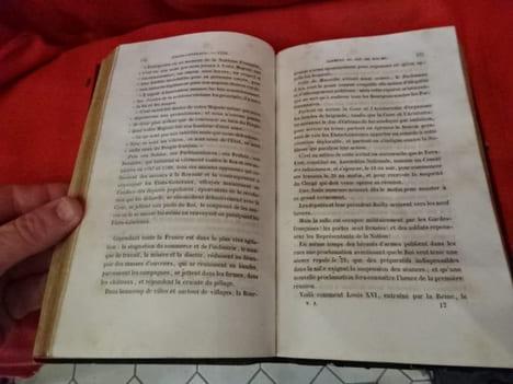 Histoire populaire de la Révolution française, de 1789 à 1830, précédée d’un Précis de l’Histoire des Français, depuis leur origine. . [LIVRES ...