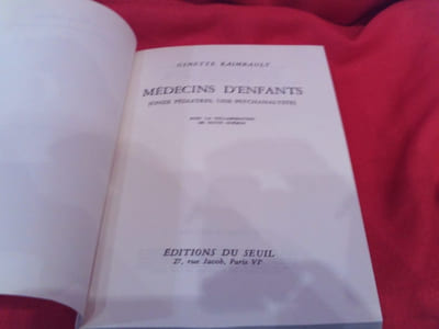 Médecins d’enfants (onze pédiatres, une psychanalyste).