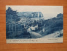 CPA : ETRETAT vue du chemin de la plage 68. LL.
