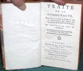 Traité de la Communauté. 2 volumes.