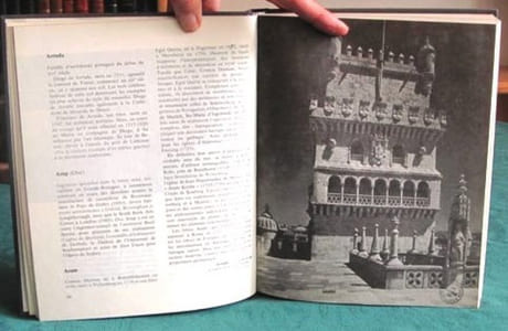 Dictionnaire des Architectes.