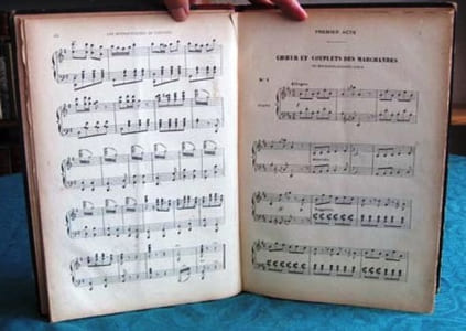 Partition Piano et Chant. Les Mousquetaires au Couvent.