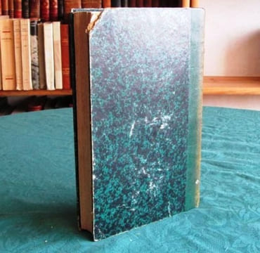 Une Ville flottante. Les Forceurs de blocus. Aventures de 3 Russes et de 3 Anglais dans l'Afrique australe.. VERNE Jules