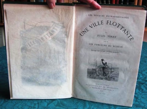 Une Ville flottante. Les Forceurs de blocus. (Vert, aux initiales). VERNE Jules