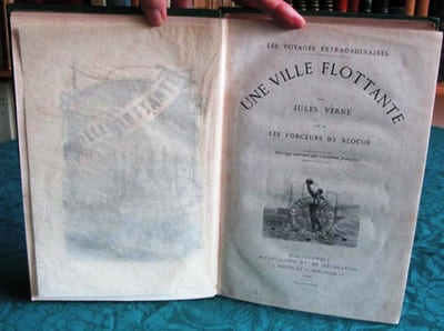 Une Ville flottante. Les Forceurs de blocus. (Vert, aux initiales)