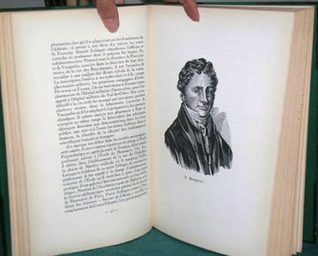 Figures Pharmaceutiques Françaises. Notes Historiques et Portraits 1805-1953 - Édition originale.. COLLECTIF - FABRE René