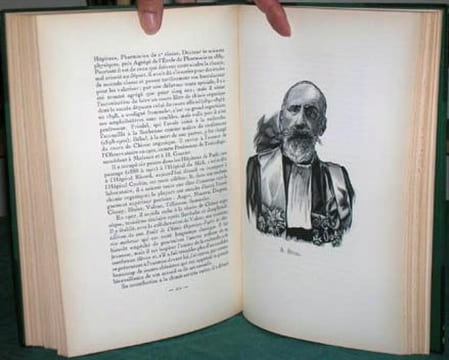 Figures Pharmaceutiques Françaises. Notes Historiques et Portraits 1805-1953 - Édition originale.. COLLECTIF - FABRE René
