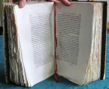 Mémoires secrets sur les règnes de Louis XIV et de Louis XV. 2 volumes.